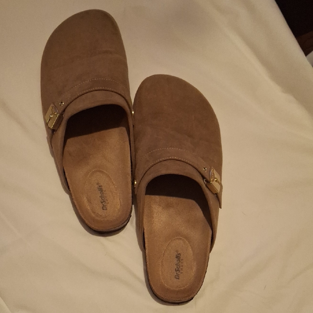 Dr. Scholl's Tan Suede Clogs with Buckle